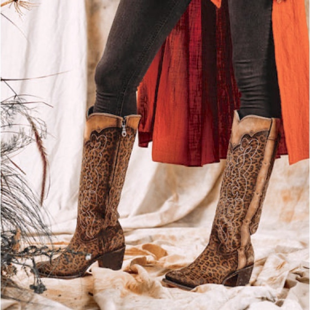 Corral Women's Leopard Studded Tall Top Western Boots Size 8